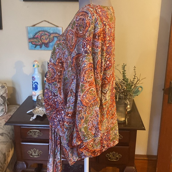 ❤️NWT Boho Paisley Top with tie waist. Size XL❤️ - Picture 4 of 6